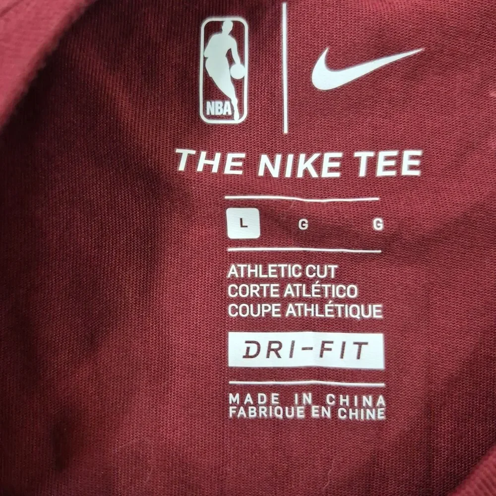 Nike Dri-Fit Lebron James #23 Cleveland Cavaliers Adult Mens L Tee NBA Goat